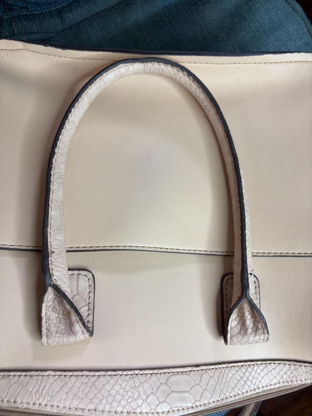 London Fog Cream Satchel with Top Handles and Crossbody Strap - Picture 7 of 12